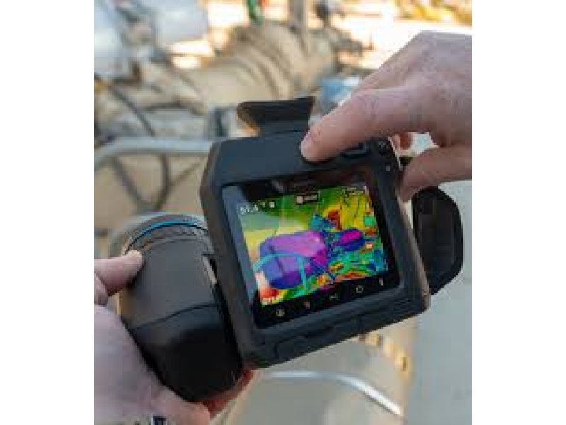 FLIR GF77